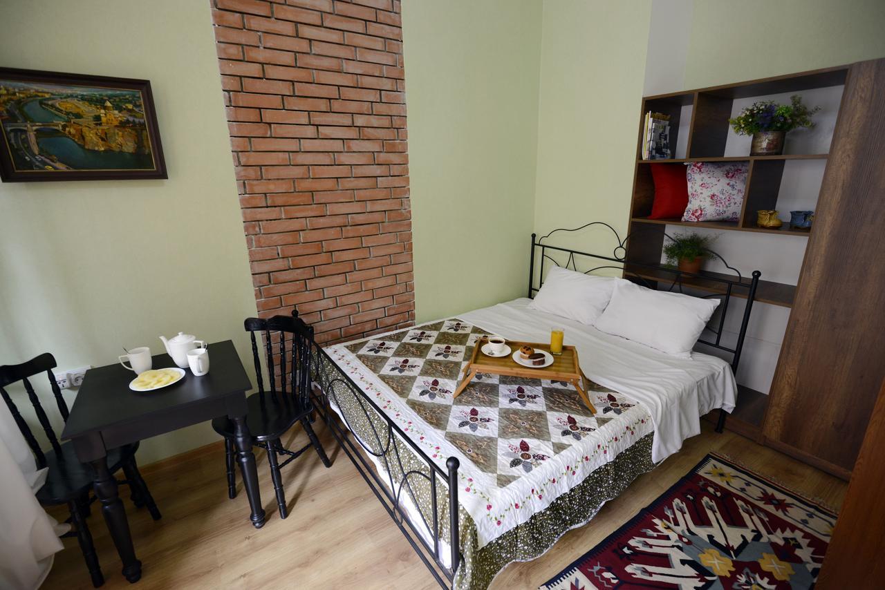 Atlant Hotel Tbilisi Bagian luar foto