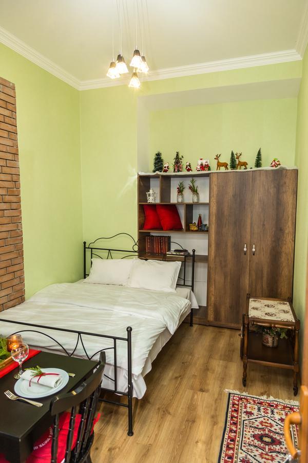 Atlant Hotel Tbilisi Bagian luar foto