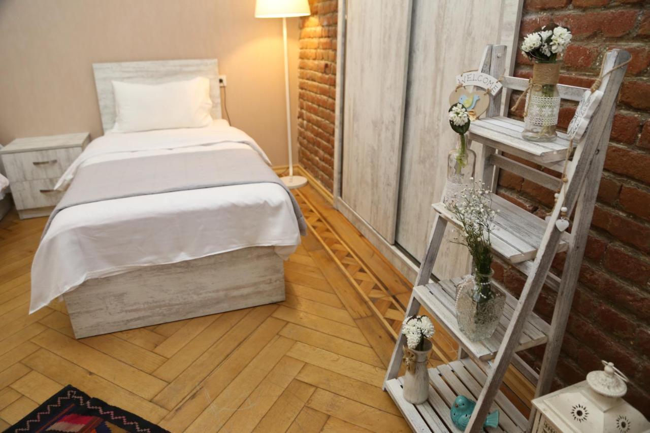 Atlant Hotel Tbilisi Bagian luar foto
