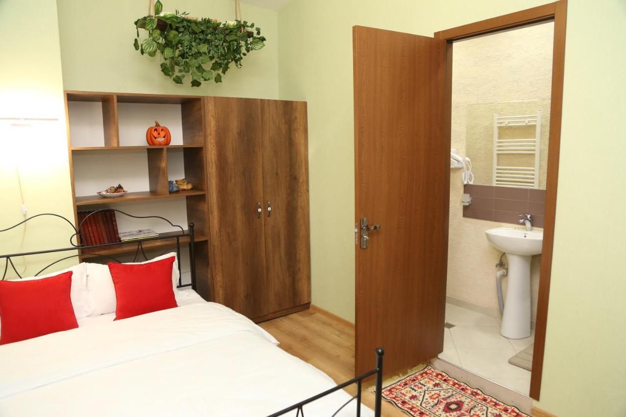 Atlant Hotel Tbilisi Bagian luar foto